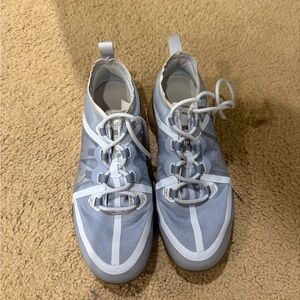 Nike Women's Light Gray Sneakers